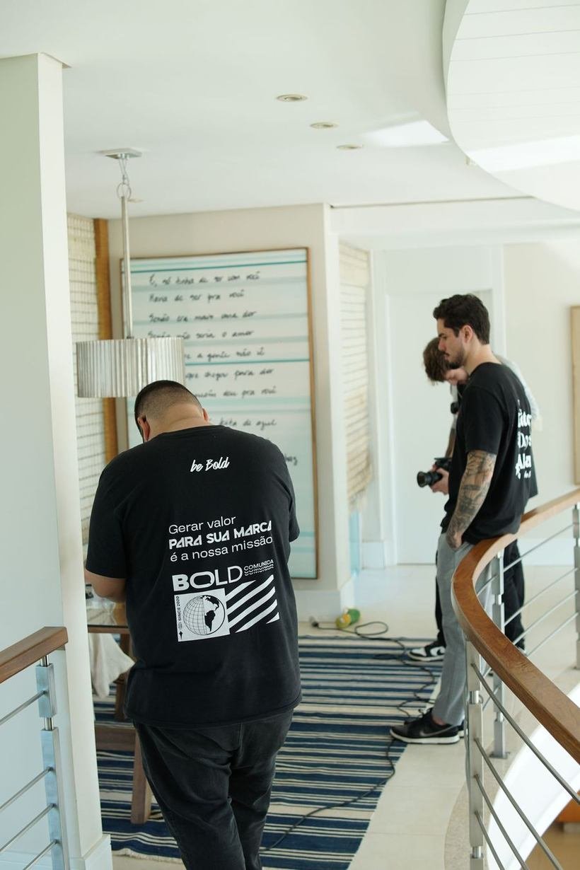 Equipe Bold em produção em locação